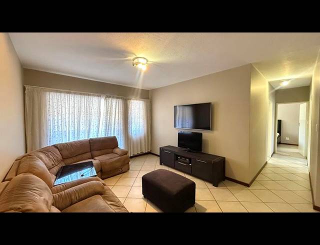 3 BEDROOM APARTMENT FOR SALE IN MONAVONI